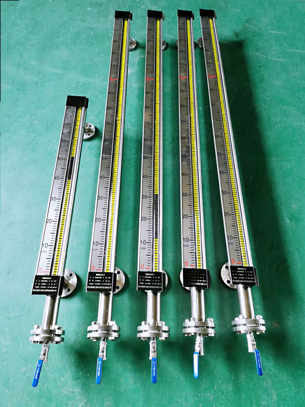 磁翻板液位計真空面板 (2).jpg